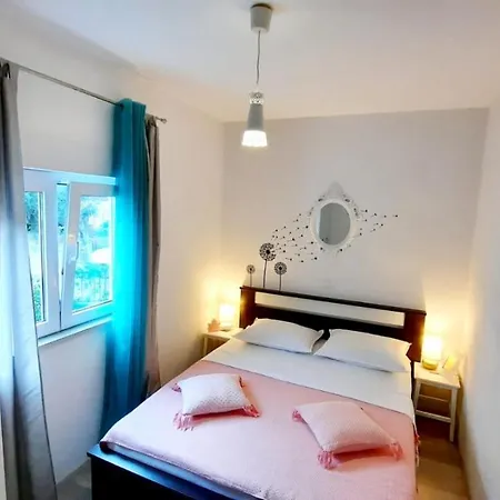 Mare Apartment Makarska