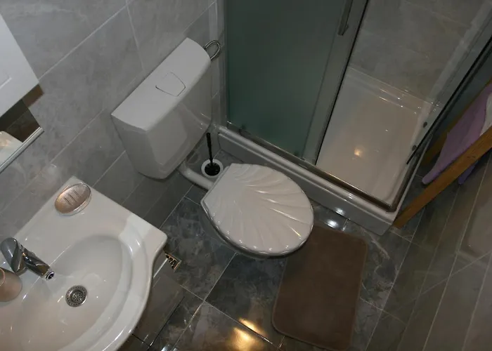 Mare Μακάρσκα