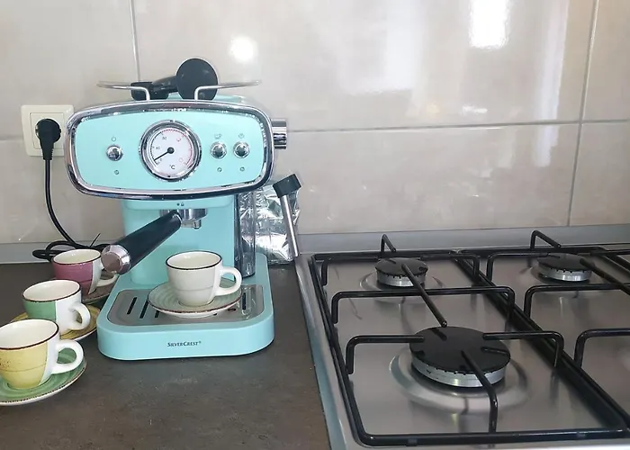 Mare * Μακάρσκα