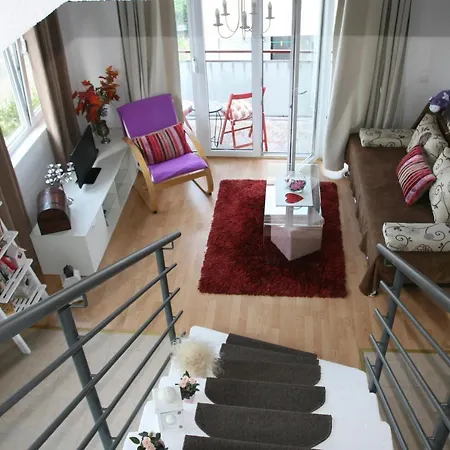 Apartament Mare *