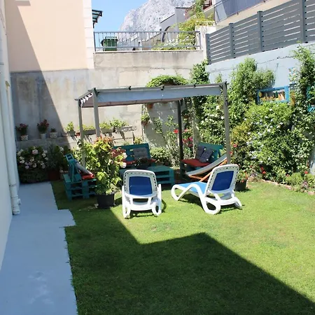 Mare Apartament Makarska